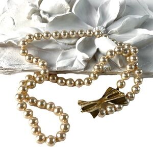 Vintage Champagne Pearls with Gold Bow Clasp